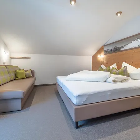 Garni Oetztal & Aparts Konukevi 3*